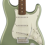 SOLD FENDER PLAYER STRATOCASTER SSS