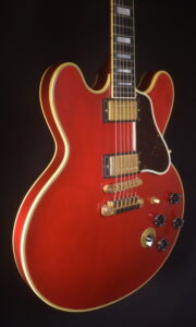 GIBSON 1990 BB KING LUCILLE CHERRY